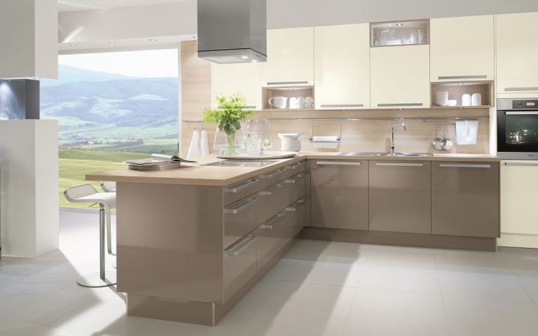 cocina gris con arena